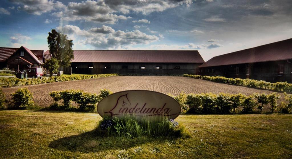 Bed and Breakfast Lindelunda à Åhus Extérieur photo